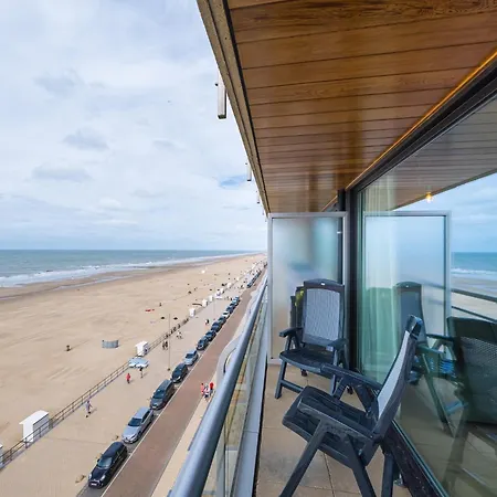 Modern With Sea View And Garage Lägenhet *